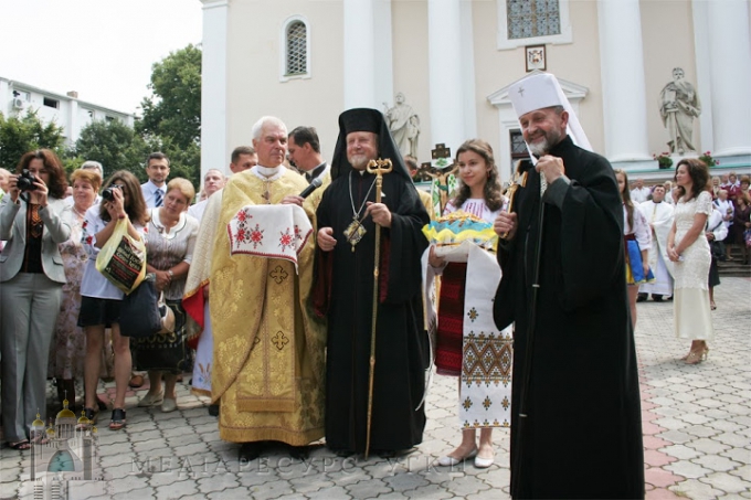У Сокалі відбулося молитовне святкування з нагоди 20-ліття єпископської хіротонії владики Михаїла (Колтуна)