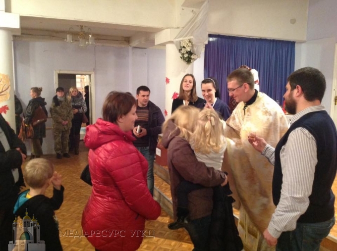 Греко-католицька парафія м. Вишневе, що на Київщині, втретє провела благодійну акцію для сімей учасників АТО