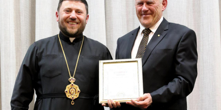Блаженніший Святослав нагородив голову Союзу українських організацій Австралії Патріаршою грамотою