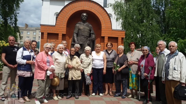 Люди літнього віку за сприяння БФ "Карітас-Київ" побували на екскурсії в Переяславі-Хмельницькому