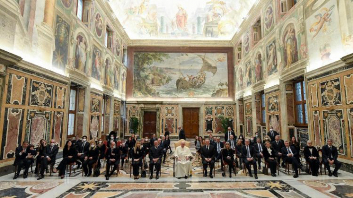 Папа до будівельників: «Дбати про безпеку праці та творити гармонію з довкіллям»
