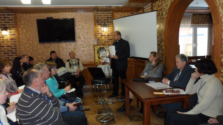 Про відродження гідності людей золотого віку говоритимуть у Харківському екзархаті
