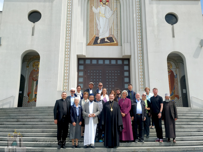 В Україну прибули представники різних релігій, щоб виявити солідарність з українським народом
