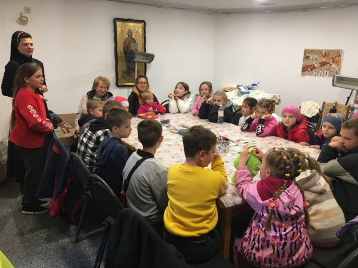 Відбулася перша катехитична зустріч для дітей, які приходять до харківського собору УГКЦ по гуманітарну допомогу