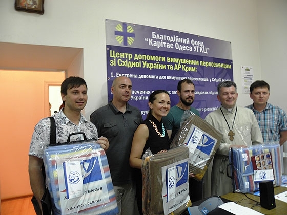 Одеські греко-католики допомагають переселенцям