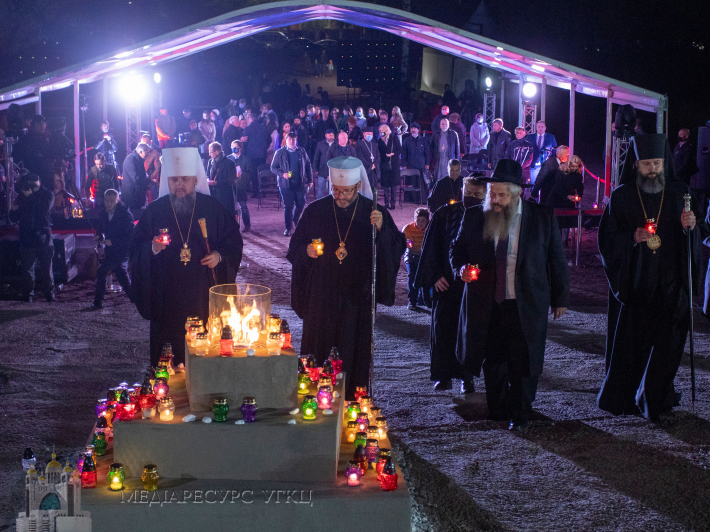 «З Бабиного Яру до неба, України і світу волає голос наших братів», – Глава УГКЦ на молитві за жертв трагедії
