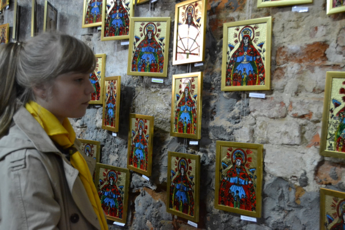 У Львівському музеї історії релігії продаватимуть ікони, щоб допомогти воїну АТО