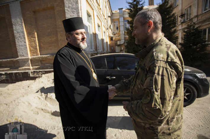 His Beatitude Sviatoslav visited the wounded defenders of Ukraine_1