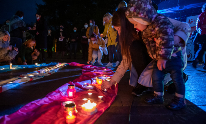 Завтра творенням світлової хвилі у Львові вшанують пам’ять дітей, які померли під час вагітності, чи після народження