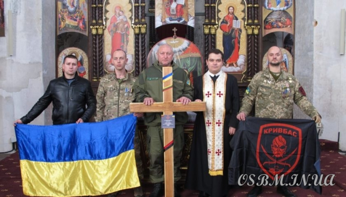 Українські воїни відвідали храм Пресвятої Трійці у Вільнюсі