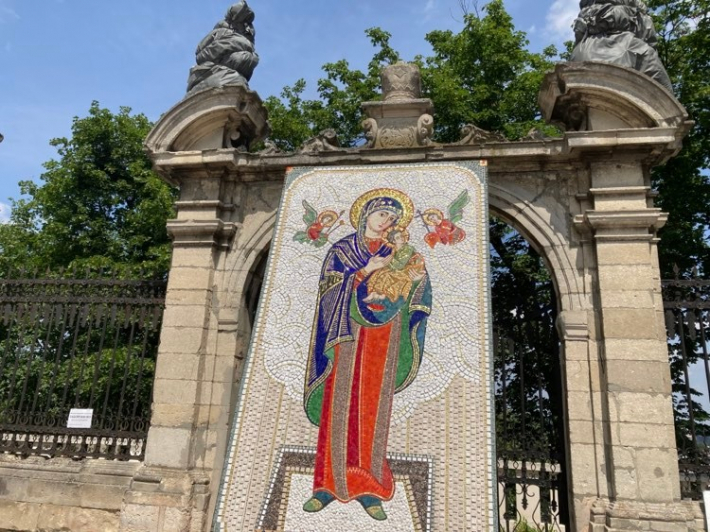 Львів’ян запрошують помолитися біля унікальної ікони Матері Божої Неустанної Помочі (розклад)