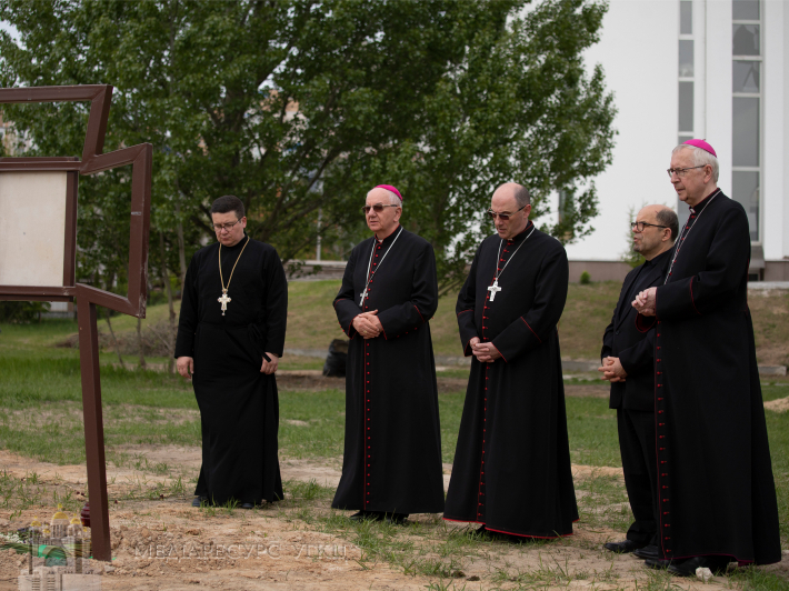 Roman Catholic hierarchs of Poland visited Kyiv, Irpin and Bucha_4