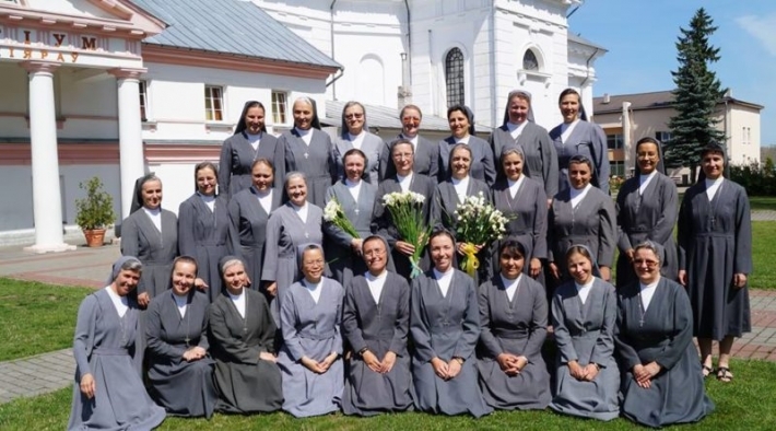 Монаша спільнота сестер салезіанок в Україні зростає