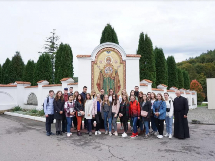 Студенти львівських вишів провели день духовної віднови у Свято-Успенській Унівській лаврі